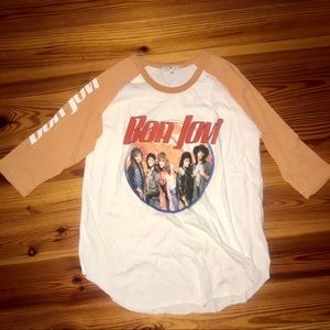 Bon Jovi JUNK FOOD tee